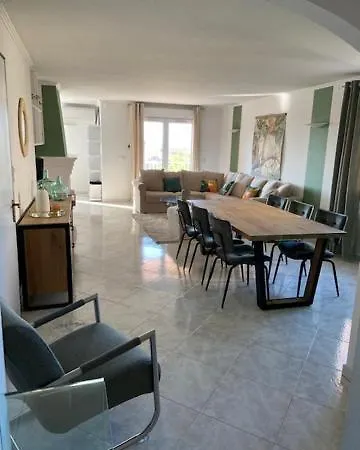 T4 Très Bien Situé Et Climatisé *