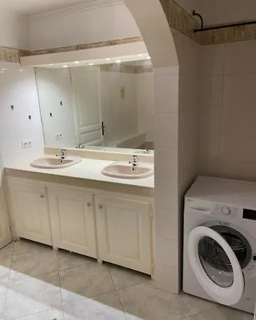 Apartment T4 Tres Bien Situe Et Climatise LʼÎle-Rousse