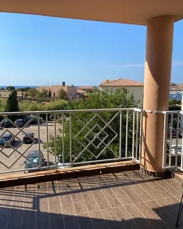 Apartament T4 Tres Bien Situe Et Climatise LʼÎle-Rousse