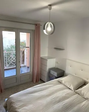 公寓 T4 Tres Bien Situe Et Climatise LʼÎle-Rousse