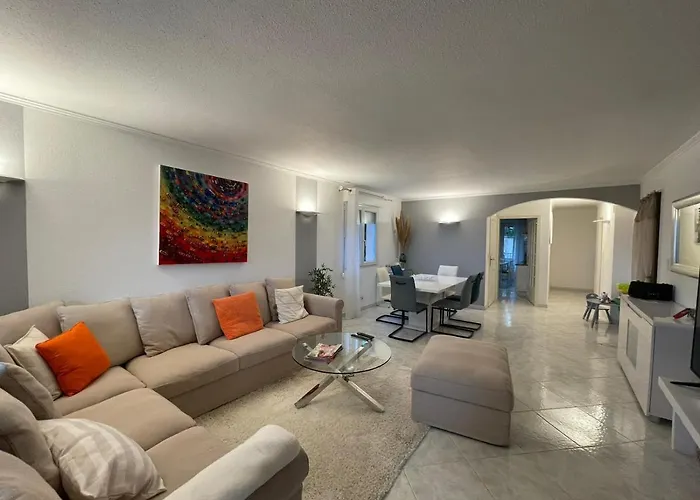 T4 Tres Bien Situe Et Climatise * LʼÎle-Rousse