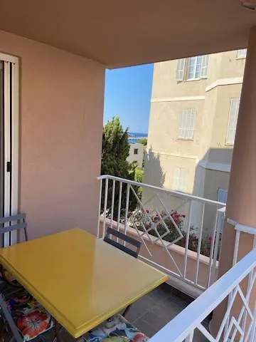 Apartmán T4 Tres Bien Situe Et Climatise LʼÎle-Rousse